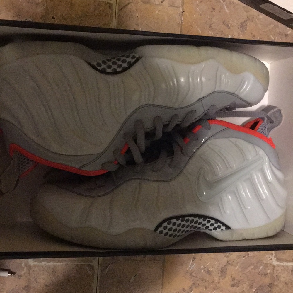 Glow in the dark Air FoamPosite Pro Prm